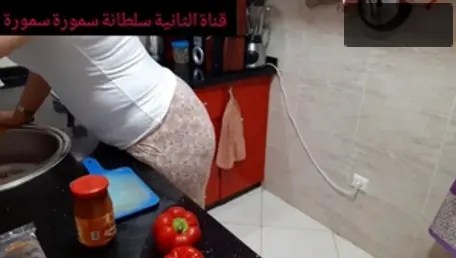 Big booty arab amateur gets plowed in the kitchen in HD