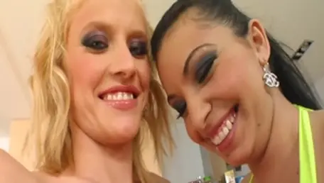 Super hot mature fucks in the ass