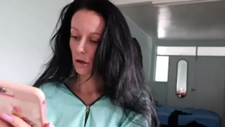 Australian mature expose big ass