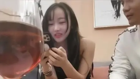 Muscle czech BBW handjob in HD