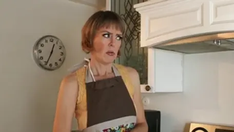 Skinny MILF craving fucking hard in HD