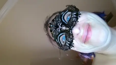 Super cute mature likes orgasm in HD