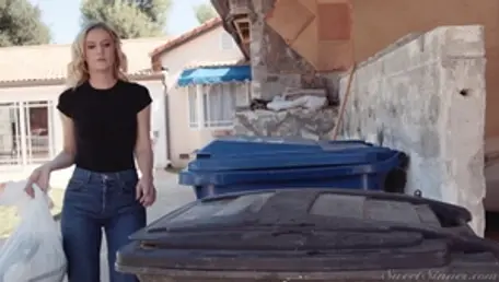 Sex with sensual brunette