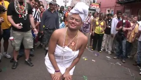 Spring Break Life - Amateur enjoys nailing in HD