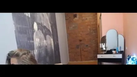 Russian female got her pussy smashed solo