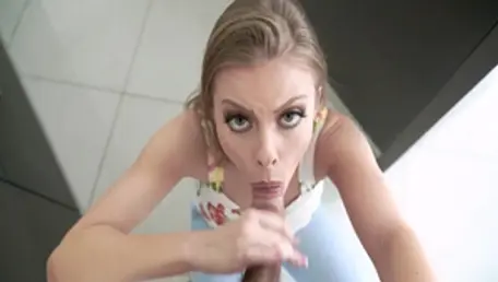 Cougar Britney Amber pussy fuck