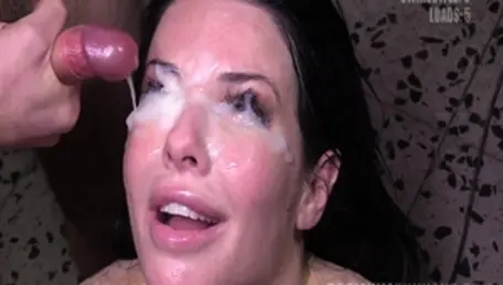 Homemade hard fucking along with Veronica Avluv