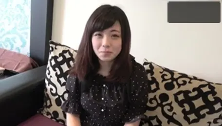 Asian live on webcam