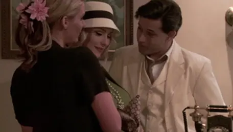 Must not fap - Cum in mouth along with wild stepmom