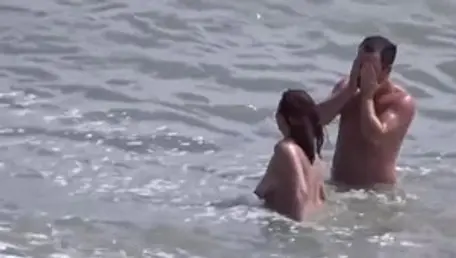 Closeup sex alongside naked amateur