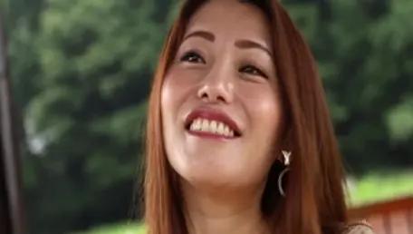 Super hot & charming mature rough pussy eating