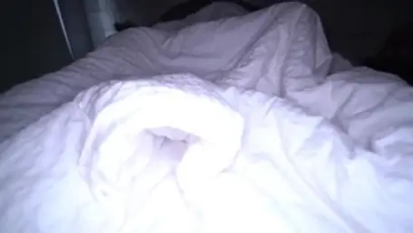 Orgasm alongside MILF