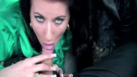 Busty pornstar likes sex HD