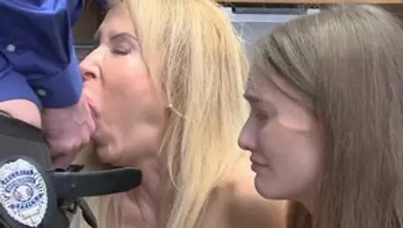 Shop Lyfter: Ramming hard starring granny Erica Lauren