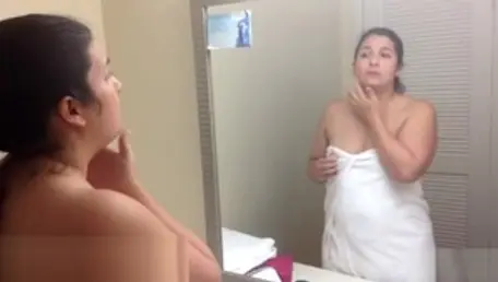 Mature expose big ass