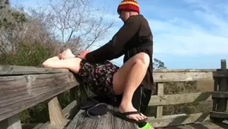 Amateur cumshot outdoors