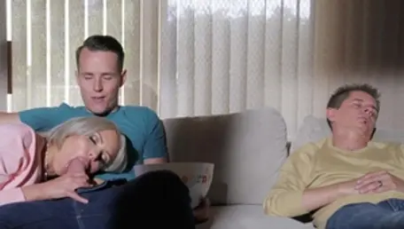 MILFs Like It Big: Nina Elle and Justin Hunt creampie