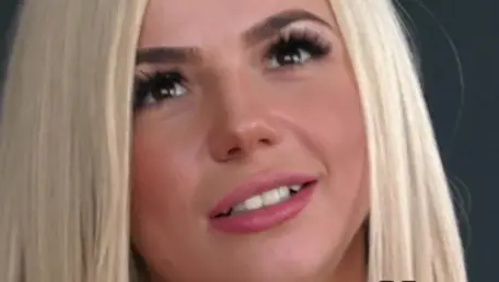 Japanese lesbian teen pussy licking at the audition in HD