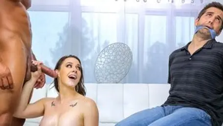 Fucking Awesome: BBW Chanel Preston demonstrates big ass