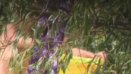 French handjob at the beach