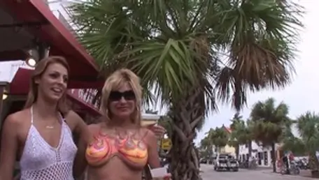 Spring Break Life - Good fucking in public in HD