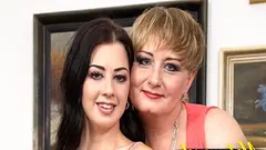 Mature NL featuring Sarah Lollypop's bubble butt trailer