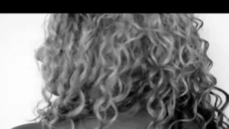 Ebano maduro toca bunda grande