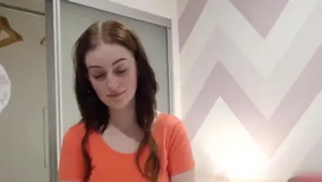Beautiful american step sis Maya Kendrick likes cumshot in HD