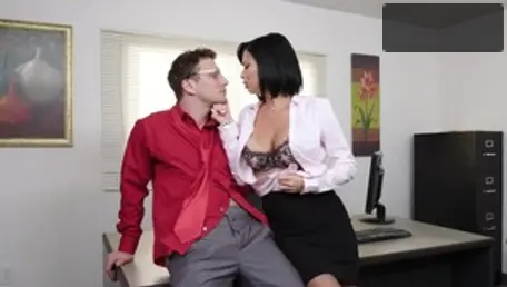 Blowjob cum in office starring couple Veronica Avluv