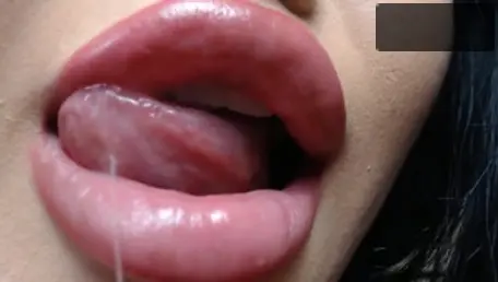 Ashley Barbie cum in mouth