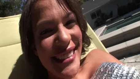 Booty & sweet teen raunchy cumshot