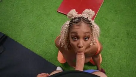 Curly Mimi Curvaceous wishes slamming hard