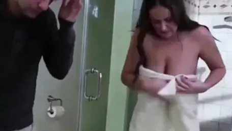 Nailing in company with japanese teen chick