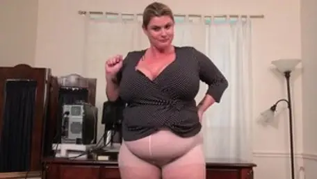 Older Woman Fun - Milf kimmie caboom em náilon é arado