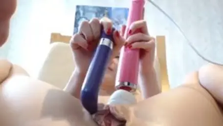 Young passionate amateur fetish pussy fucking live on webcam