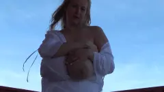 Solo Abby Secraaa hat ihre Muschi zerschlagen bekommen