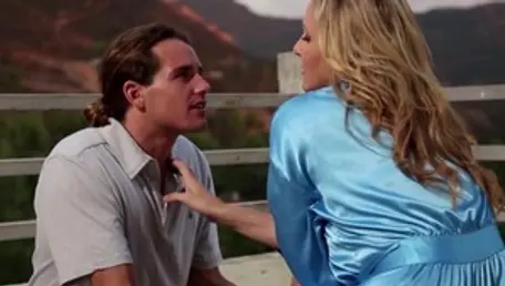 Pornstar Julia Ann really likes hard nailining