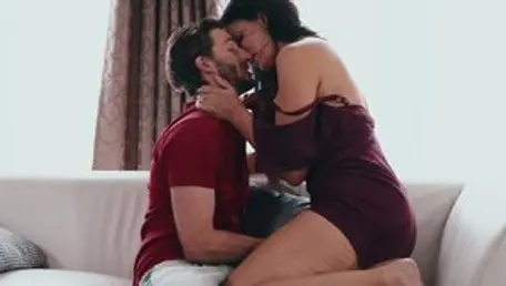 Mile High Media - Young Reagan Foxx cougar blowjob sex video