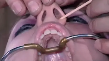 Young MILF finds irresistible BDSM in HD