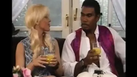 Blonde haired Kelly Trump sucking dick