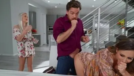 Brazzers Network: Cherie Deville ass job