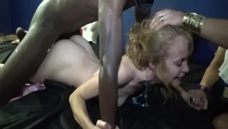 Hard ramming starring very hot french mature