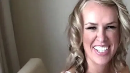 Girl fucks with BBC stranger