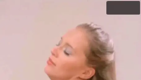 Vintage blonde hair cumshot