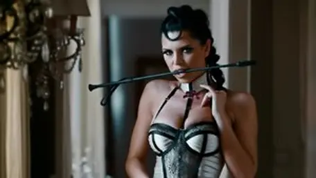Harmony Vision - Beautiful Kira Queen in lingerie