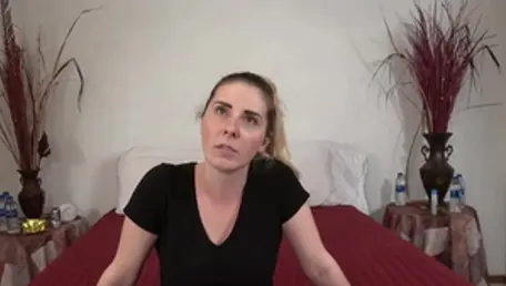 Desperate Amateurs Channel - BBW Kiki Sweet exposing big ass
