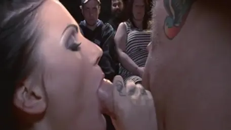 Very sexy stepmom feels the need for the best sex