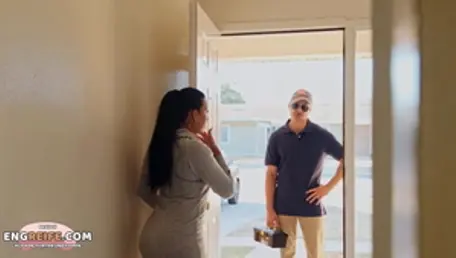 Squirts along with very hawt deutsch stepmom