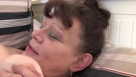 European lesbian teen pussy eating