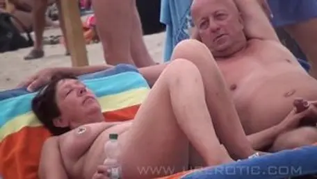 Madrastra nudista Asiática, necesita Sexo duro en hd